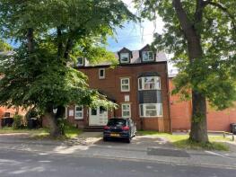 Flat 4, 44, Headingley Mount, Headingley, Leeds LS6 3EW