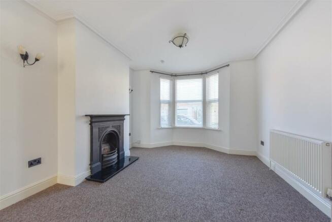 9642loungenew.jpg