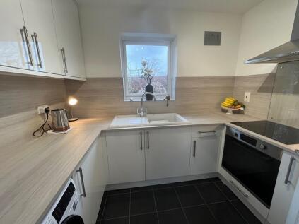 Wiltshire Close, Hungerford