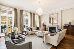 Flat B, 11, Eaton Place, London SW1X 8BN