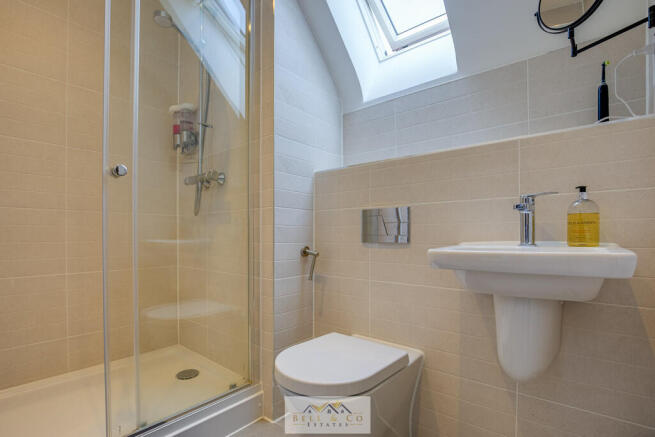 4 bed Semi-Detached for sale Image 12