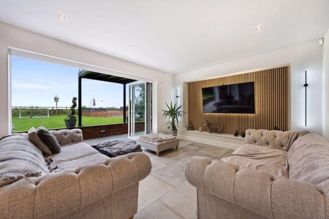 Haigh Road, Haigh photo 4