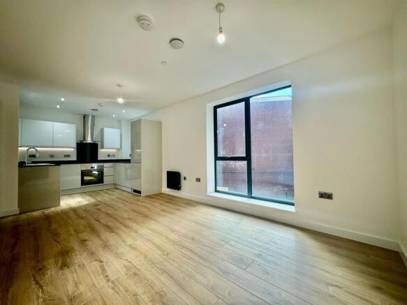 Living room pic 2.jpeg