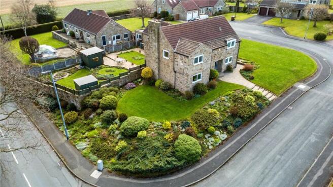 Martin Grove, Wakefield, WF2 photo 4