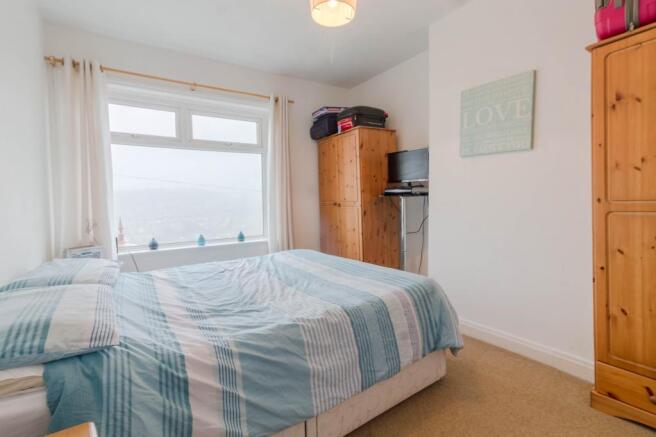 Bedroom 1 (Double)