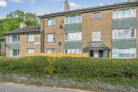 42 Orrest Drive Flats, Windermere, Cumbria LA23 2LE