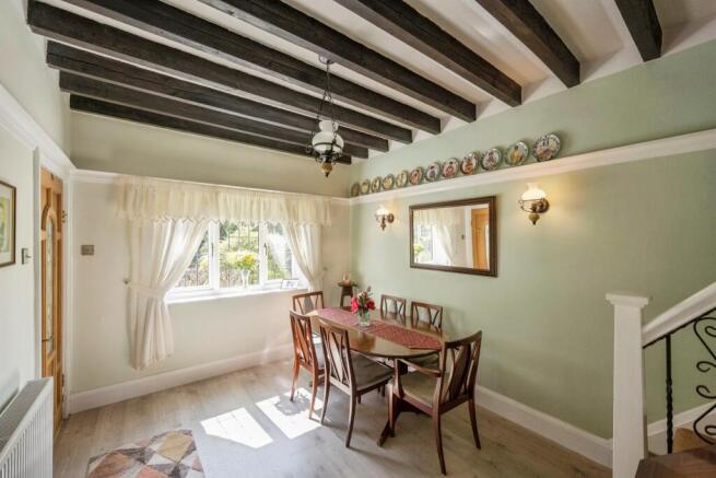 4 bed Terraced for sale Image 8