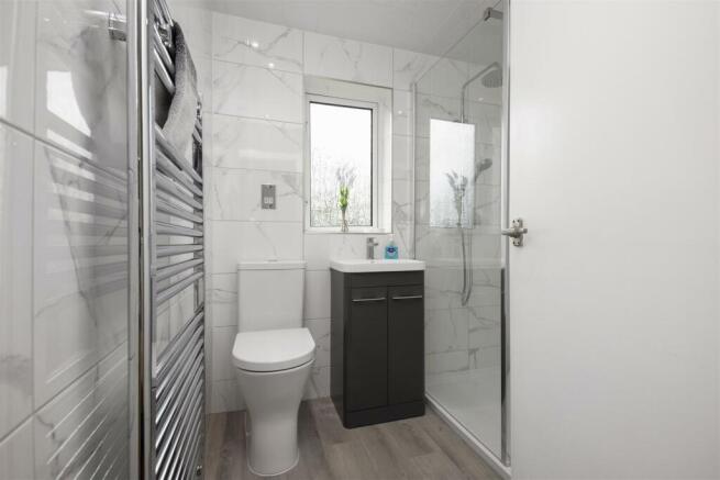 28 Linburn Grove19.jpg