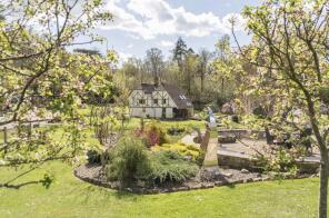 Whippers In Cottage, Eridge Park, Bunny Lane, Tunbridge Wells TN3 9HA