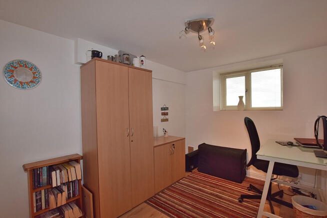 3 bed Detached for sale Image 11