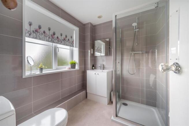Modern Bathroom