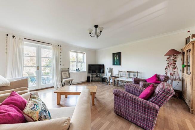 Living Room (1)