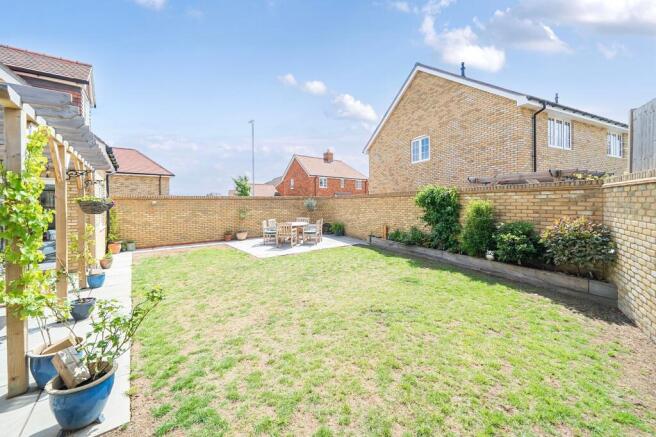 Rear garden (3)