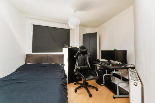 1 bed Apartment for sale Image 5