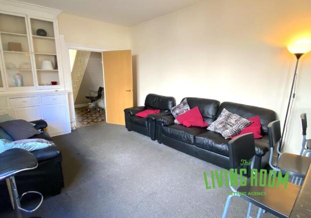 lounge (2)