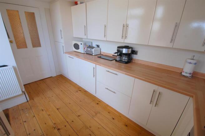 Fitted Kitchen