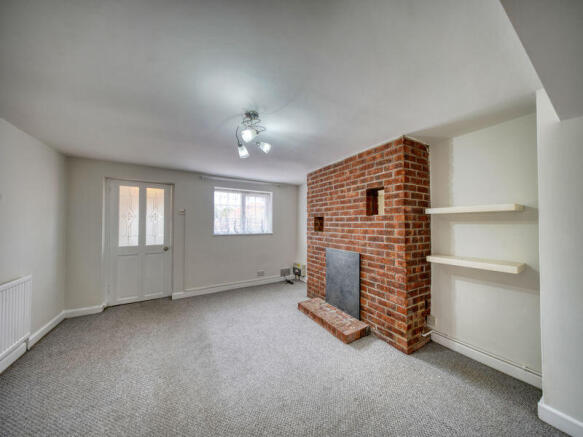 Living Room (2)