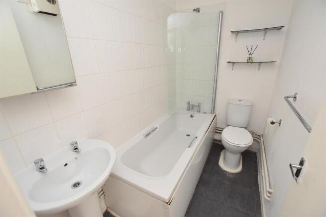 Akenfield Close, South Woodham Ferrers photo 4