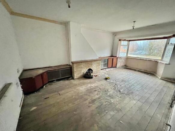 Bramleys Estate Agents - Woodfield Avenue - Greetl