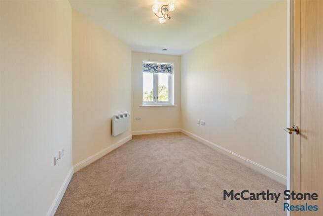 1 bed Apartment for sale Image 9