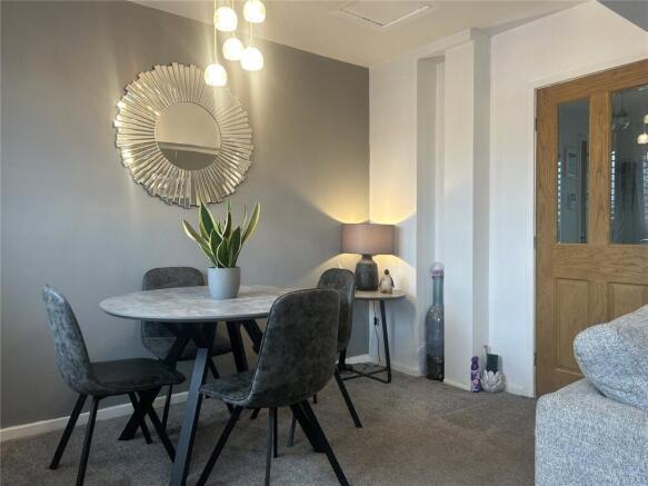 2 bed Semi-Detached for sale Image 5