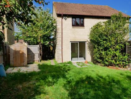Magnolia Rise, Calne
