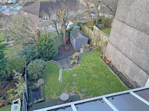 Dayton Close 51 Garden 1.jpg