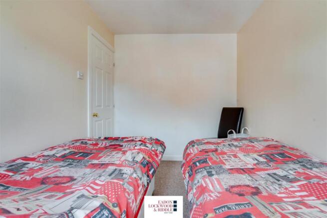 Bedroom 2-2.jpg