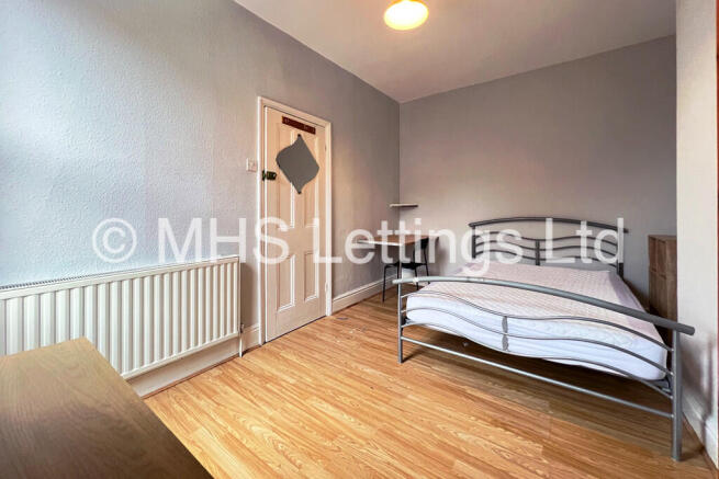 5 bed End of Terrace to rent Image 10