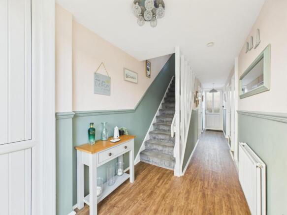 3 bed House for sale Image 9