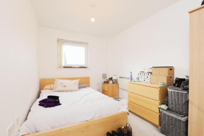 2 bed Flat for sale Image 10