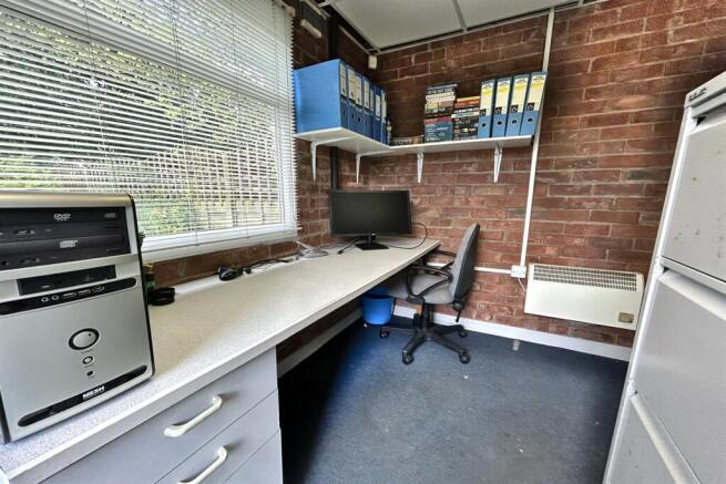 Garden Office 