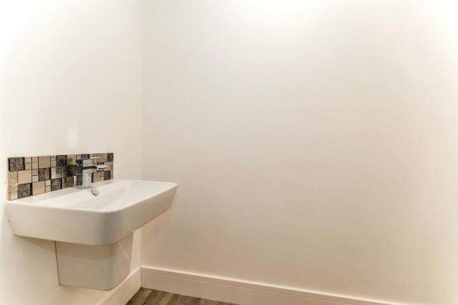 _MG_9531 Cloakroom.jpg