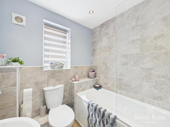 3 bed Detached for sale Image 5