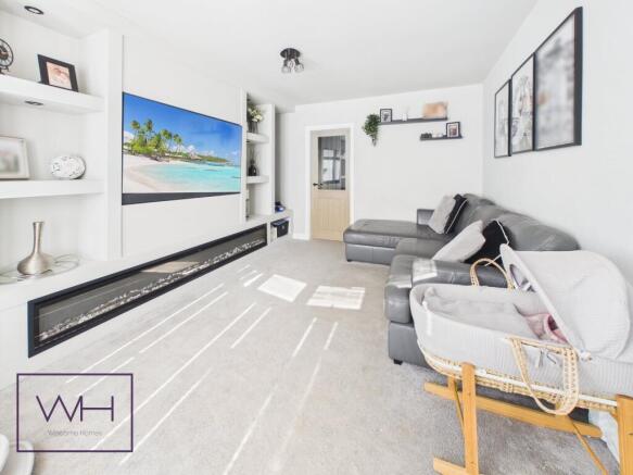 CAM04980G0-PR0133-ST