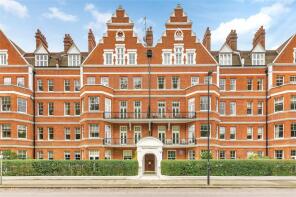 45, Overstrand Mansions, Prince Of Wales Drive, London SW11 4EY