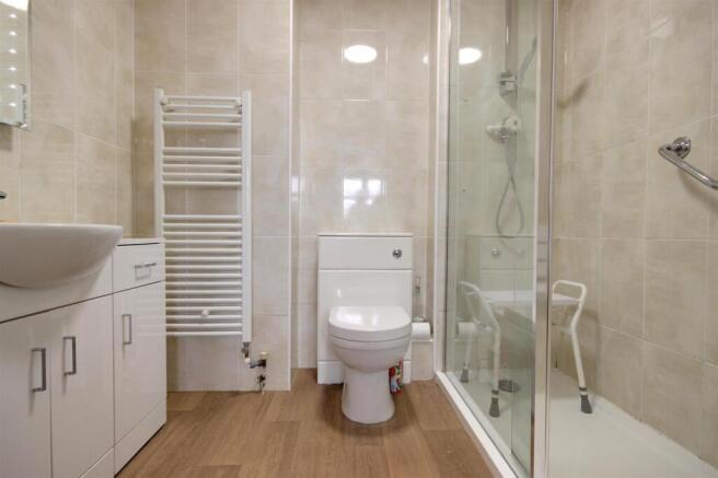 1 bed Apartment for sale Image 11