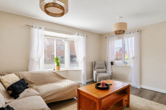 3 bed Detached for sale Image 8