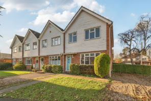 4, Addington Close, Windsor SL4 4BP