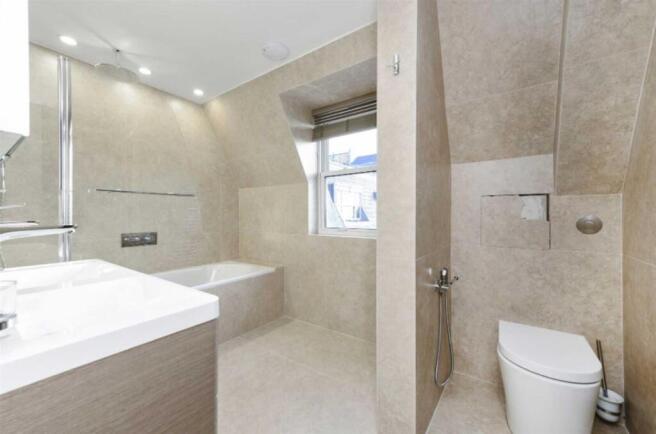 property-photo-1018