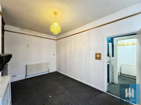 3 bed Terraced for sale Image 8