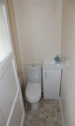 CLOAKROOM/WC