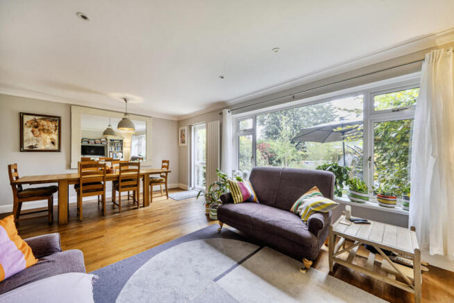 1346455-8-68b6f4d...