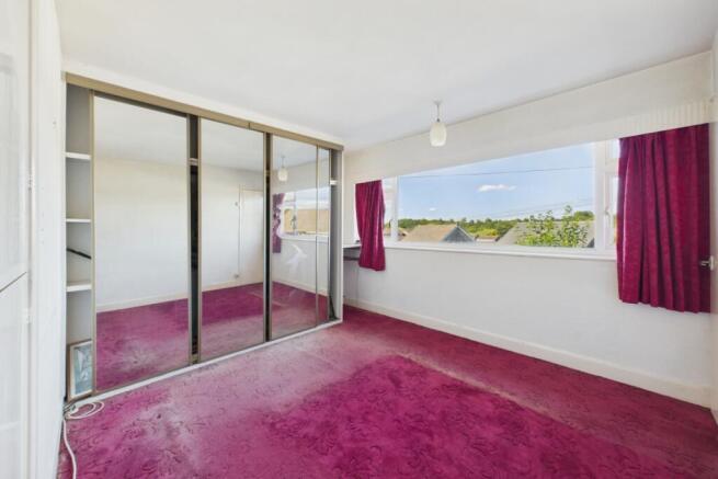 3 bed Semi-Detached for sale Image 9