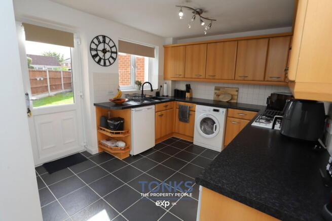 Stadium Drive, Dudley, DY2 0DD photo 4