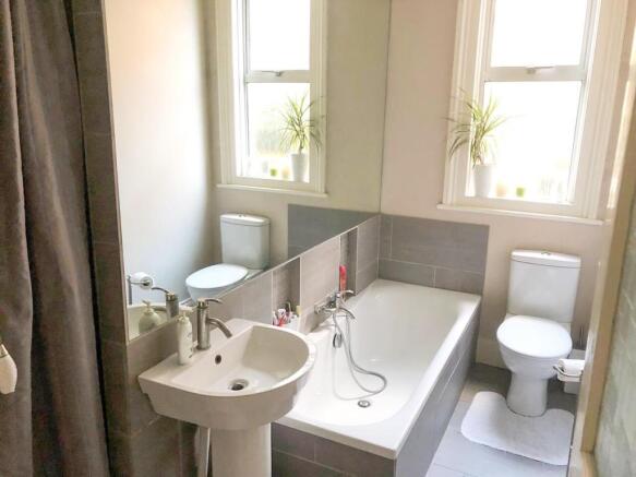 Bathroom LR bright