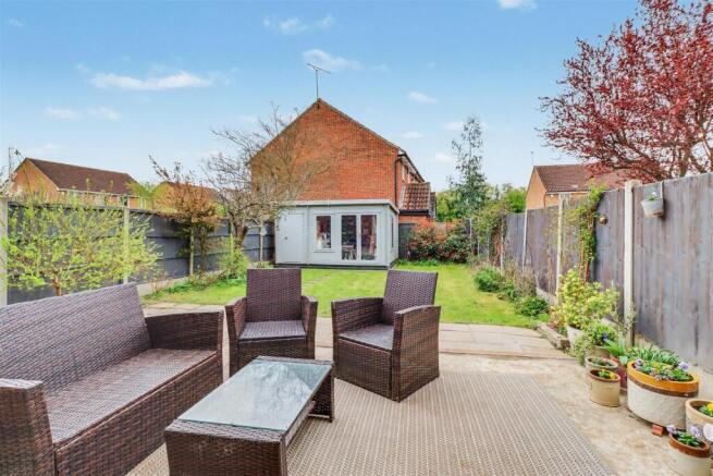 32 RODING WAY-12.jpg