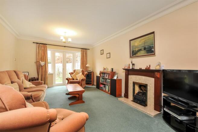 SITTING ROOM