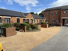 16, De Mowbray Court, Back Lane, Thirsk YO7 1ST
