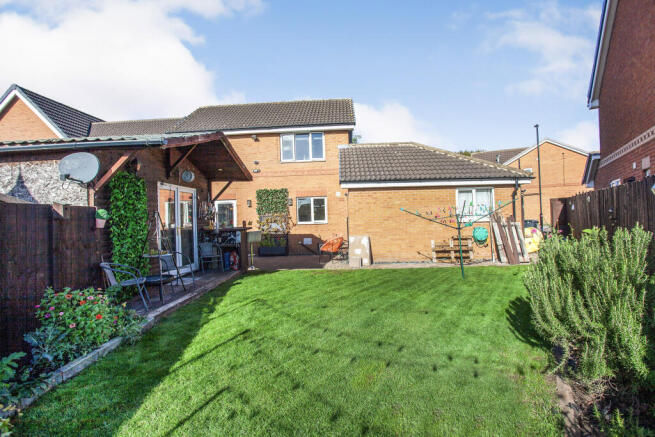 Sycamore Drive, Rotherham, S66 photo 2